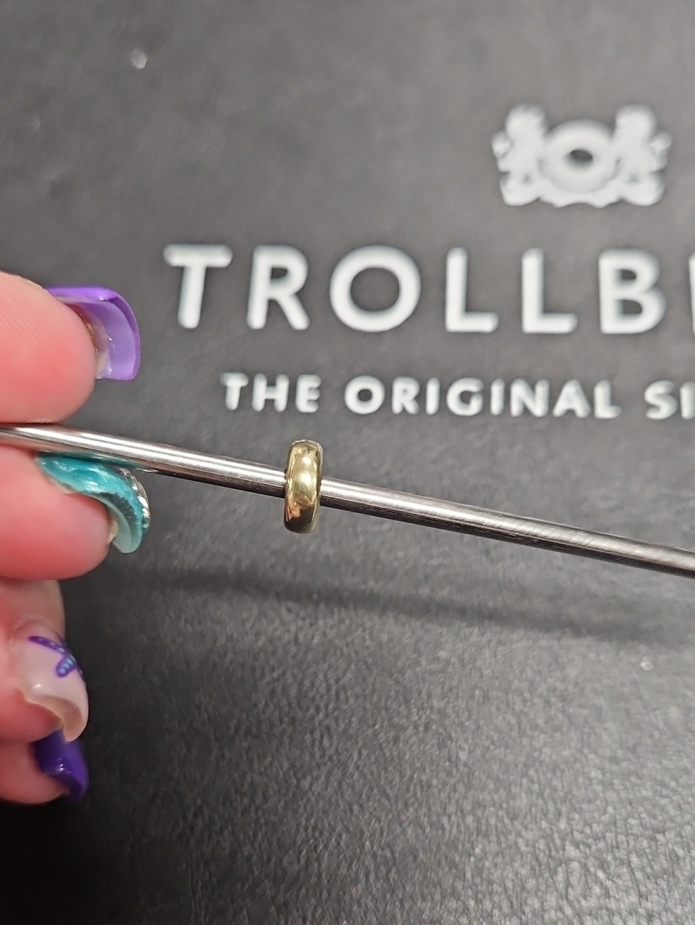 Trollbeads Gold Smooth Spacer Bead - Polished Gold Tone